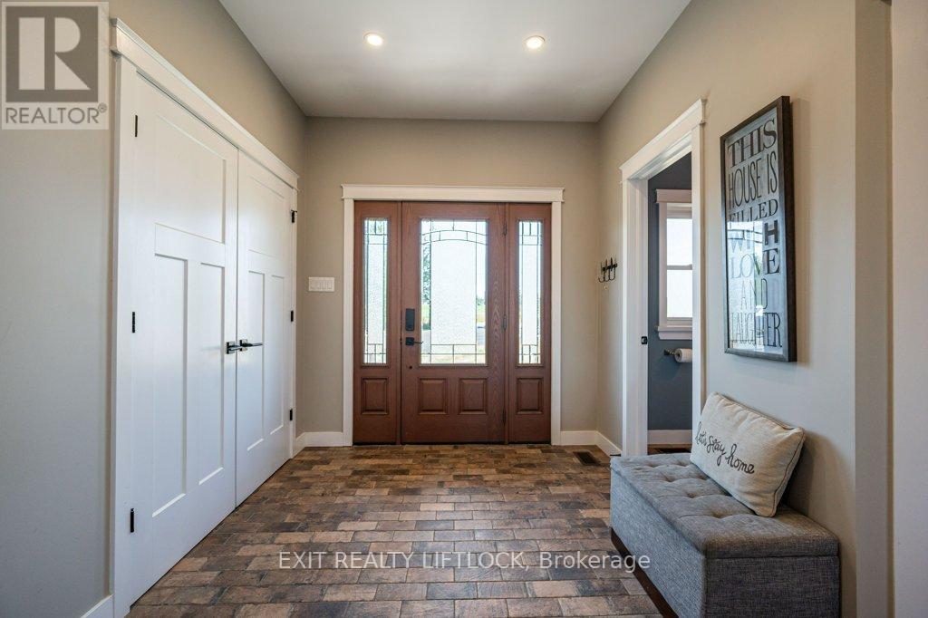 2425 Old Norwood Road, Otonabee-South Monaghan, Ontario  K9J 0G6 - Photo 5 - X12323678