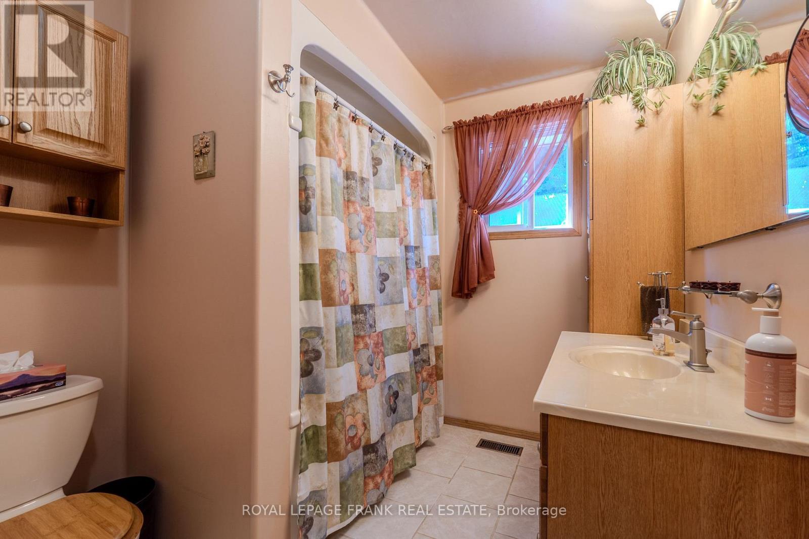 2304 Old Norwood Road, Otonabee-South Monaghan, Ontario  K9J 0G6 - Photo 20 - X12323731