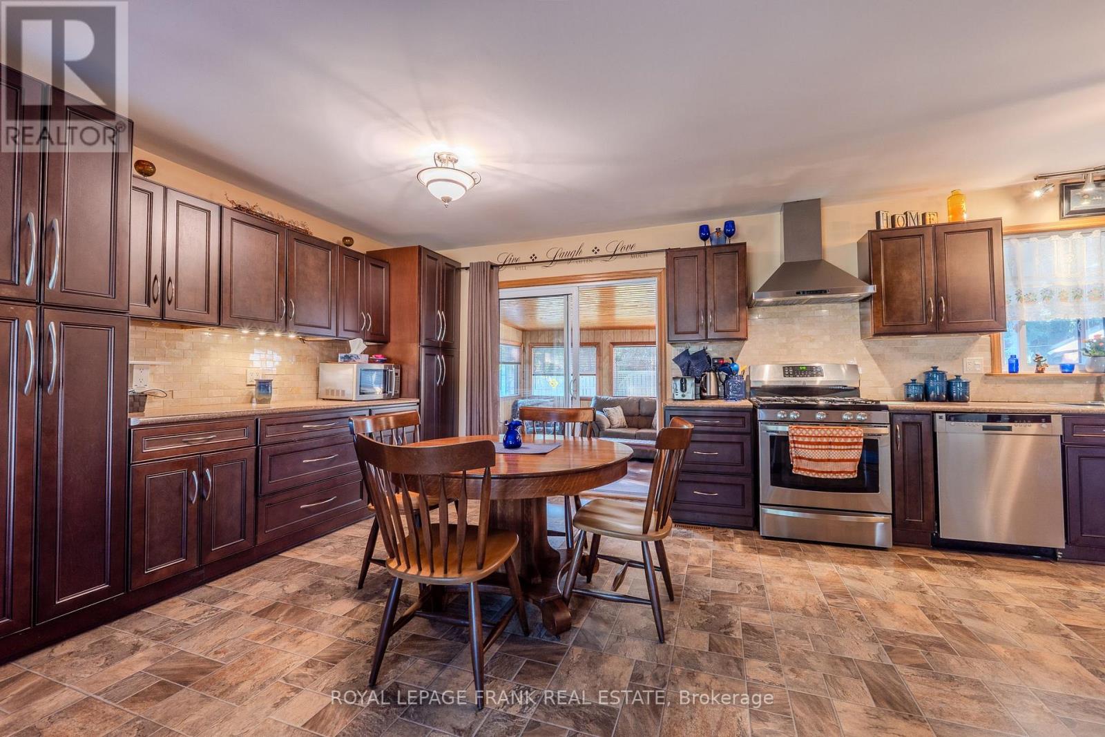 2304 Old Norwood Road, Otonabee-South Monaghan, Ontario  K9J 0G6 - Photo 9 - X12323731