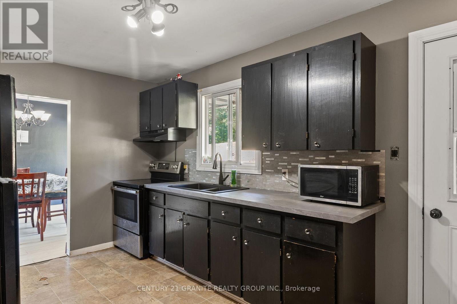 27195 Hwy 62 Highway, Bancroft (Dungannon Ward), Ontario  K0L 1C0 - Photo 8 - X12323963