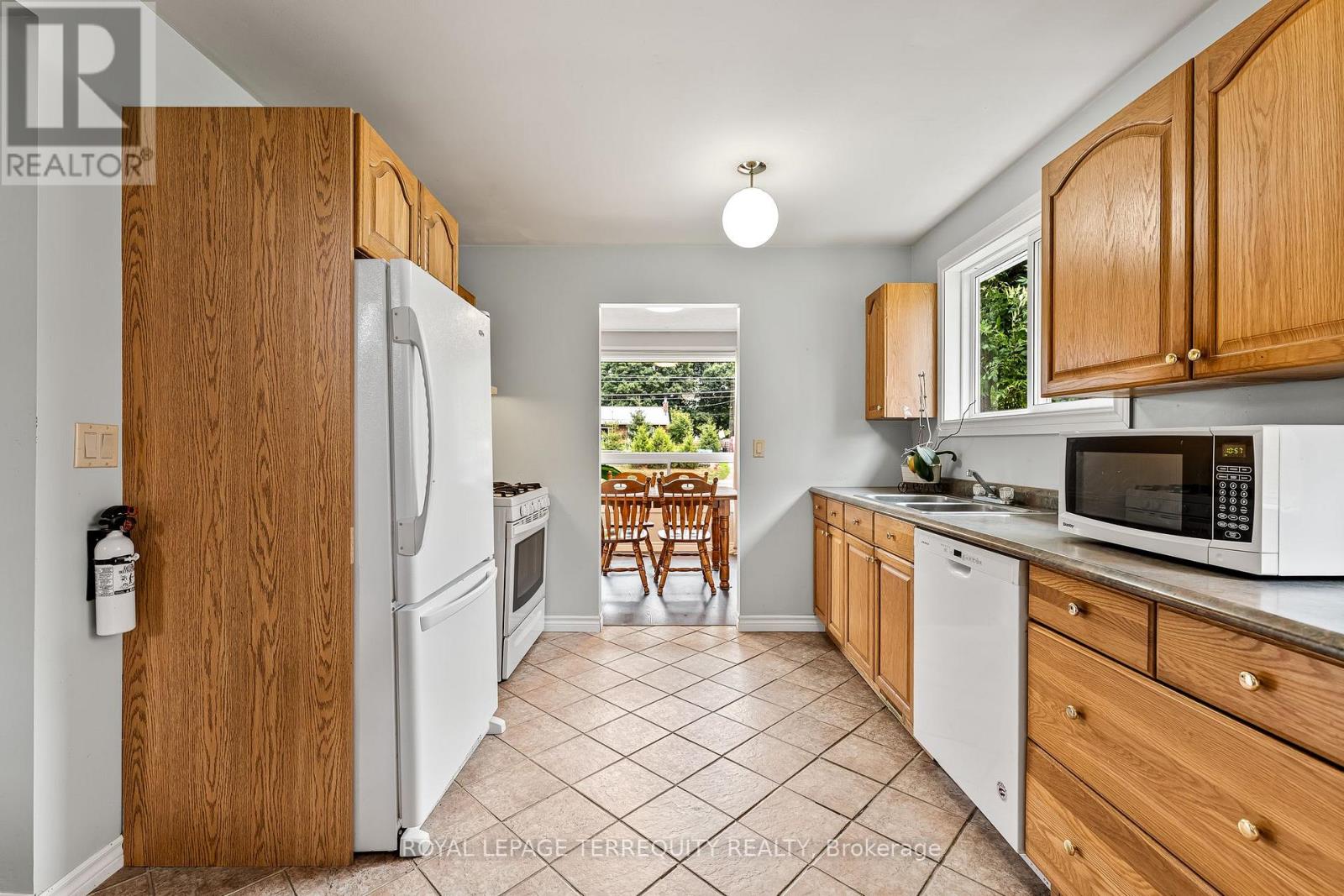 2322 County Road 45 Road, Asphodel-Norwood (Norwood), Ontario  K0L 2V0 - Photo 19 - X12323802