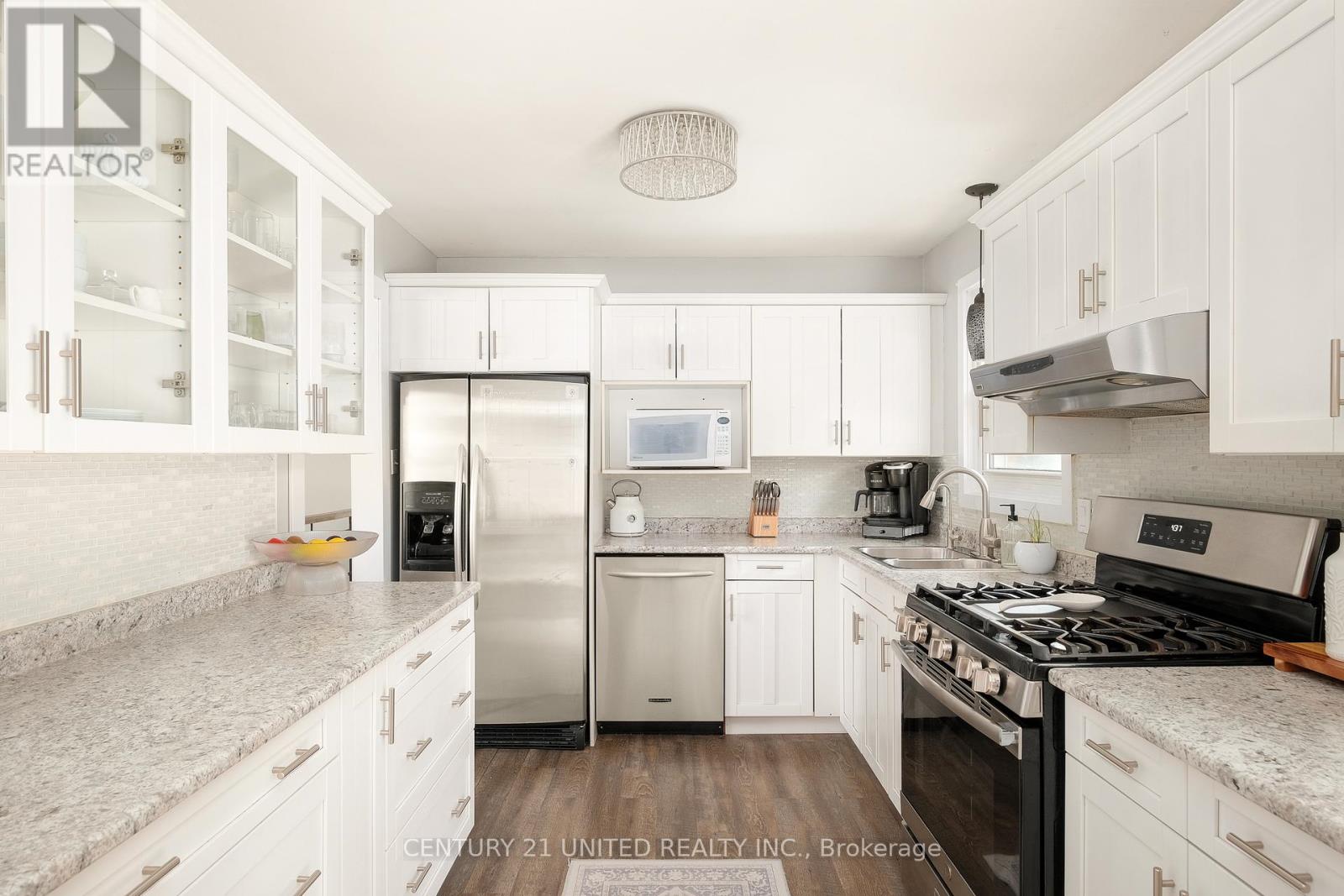 1600 Redwood Drive, Peterborough West (Central), Ontario  K9K 1B4 - Photo 10 - X12324138