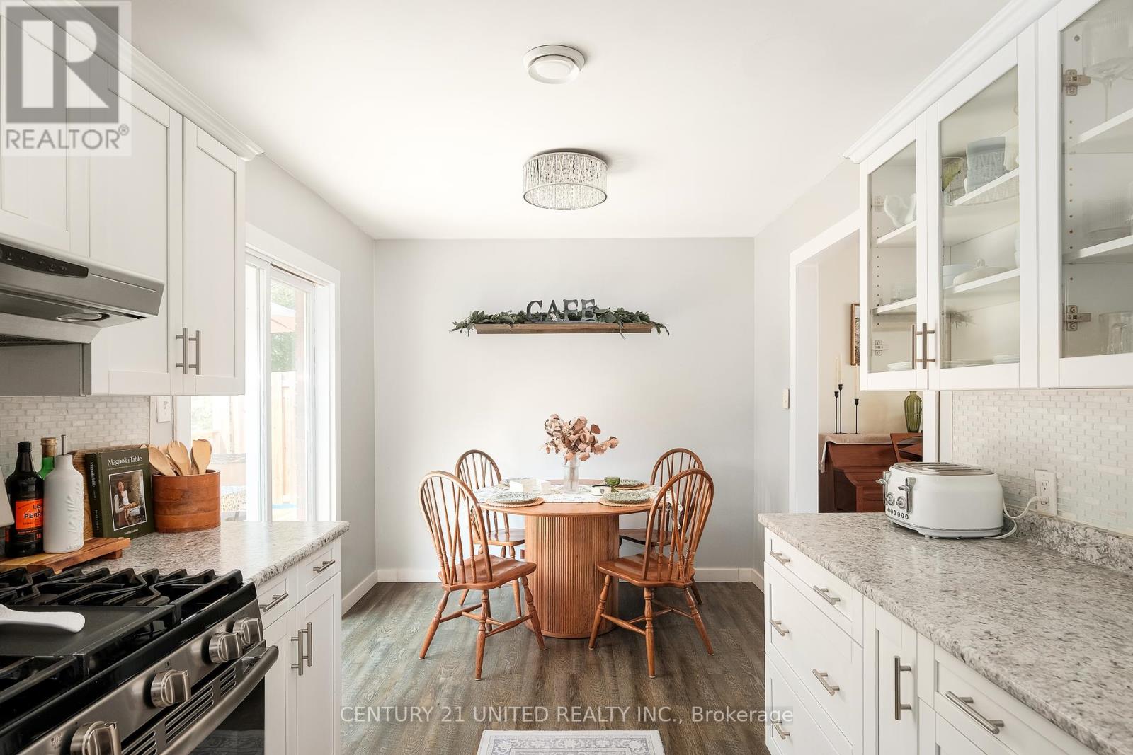 1600 Redwood Drive, Peterborough West (Central), Ontario  K9K 1B4 - Photo 11 - X12324138