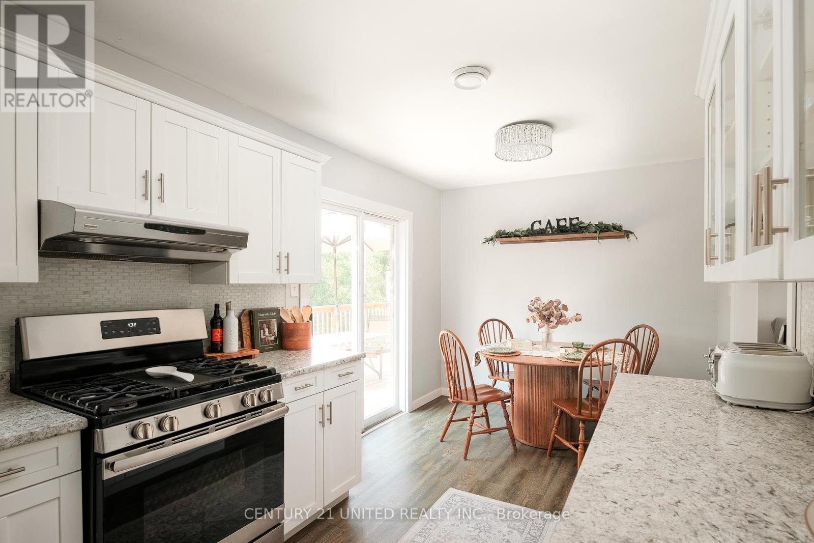 1600 Redwood Drive, Peterborough West (Central), Ontario  K9K 1B4 - Photo 12 - X12324138