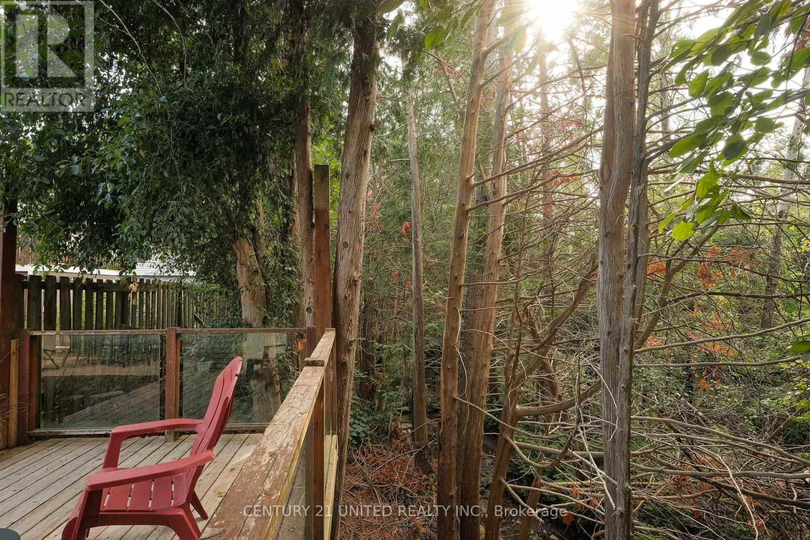 1600 Redwood Drive, Peterborough West (Central), Ontario  K9K 1B4 - Photo 44 - X12324138