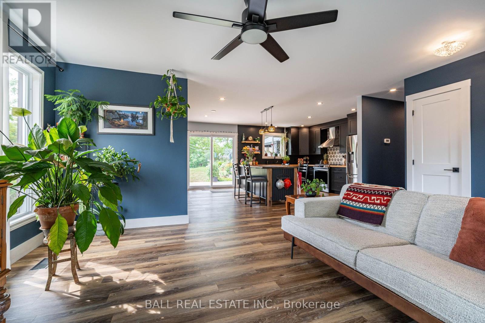 39 Bishop Street, Selwyn, Ontario  K0L 2H0 - Photo 6 - X12324189