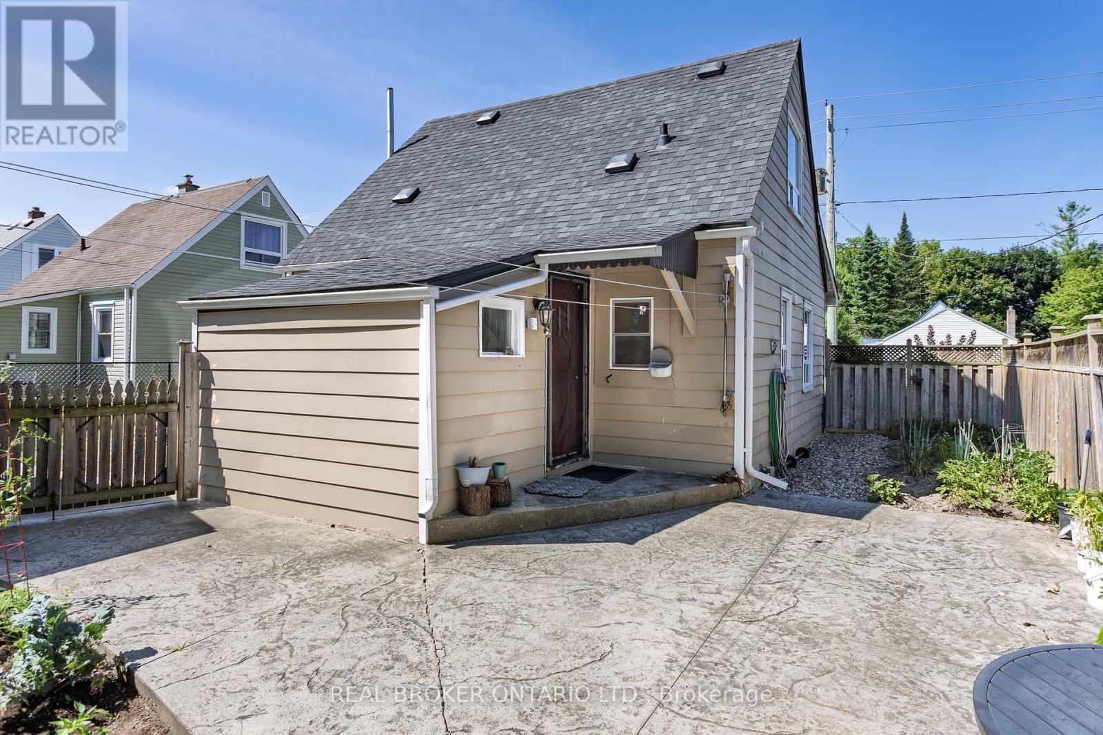 127 Elmore Street, Trent Hills (Campbellford), Ontario  K0L 1L0 - Photo 14 - X12324148