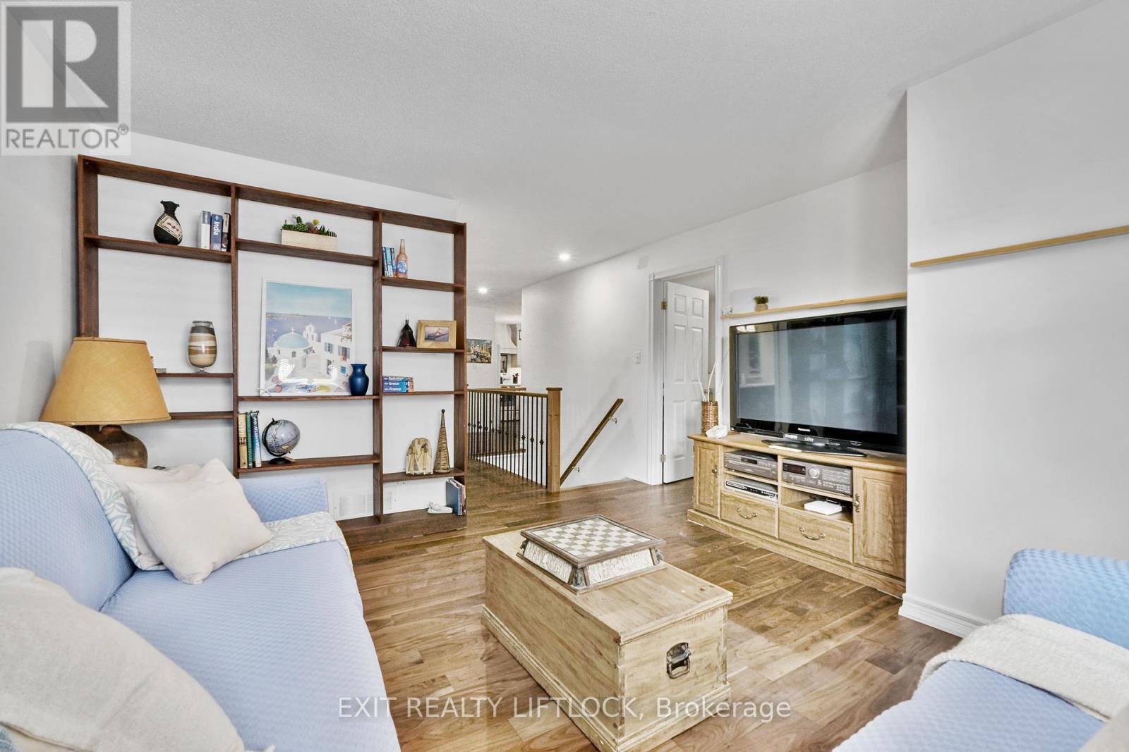 1373 Hetherington Drive, Peterborough North (University Heights), Ontario  K9L 1Z5 - Photo 17 - X12324404