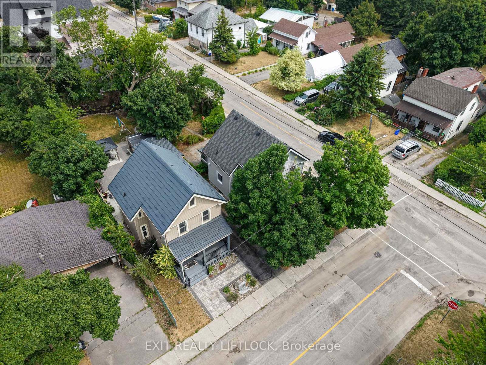 468 Cambridge Street, Peterborough Central (North), Ontario  K9H 4T3 - Photo 31 - X12324506