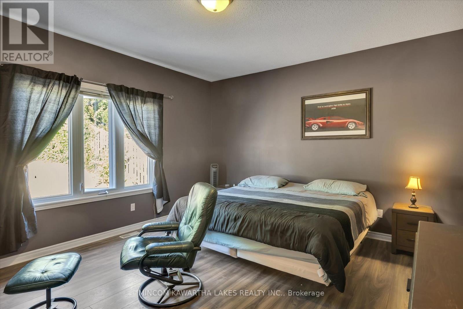 2301 Sumac Street, Peterborough West (Central), Ontario  K9K 2J9 - Photo 19 - X12324598