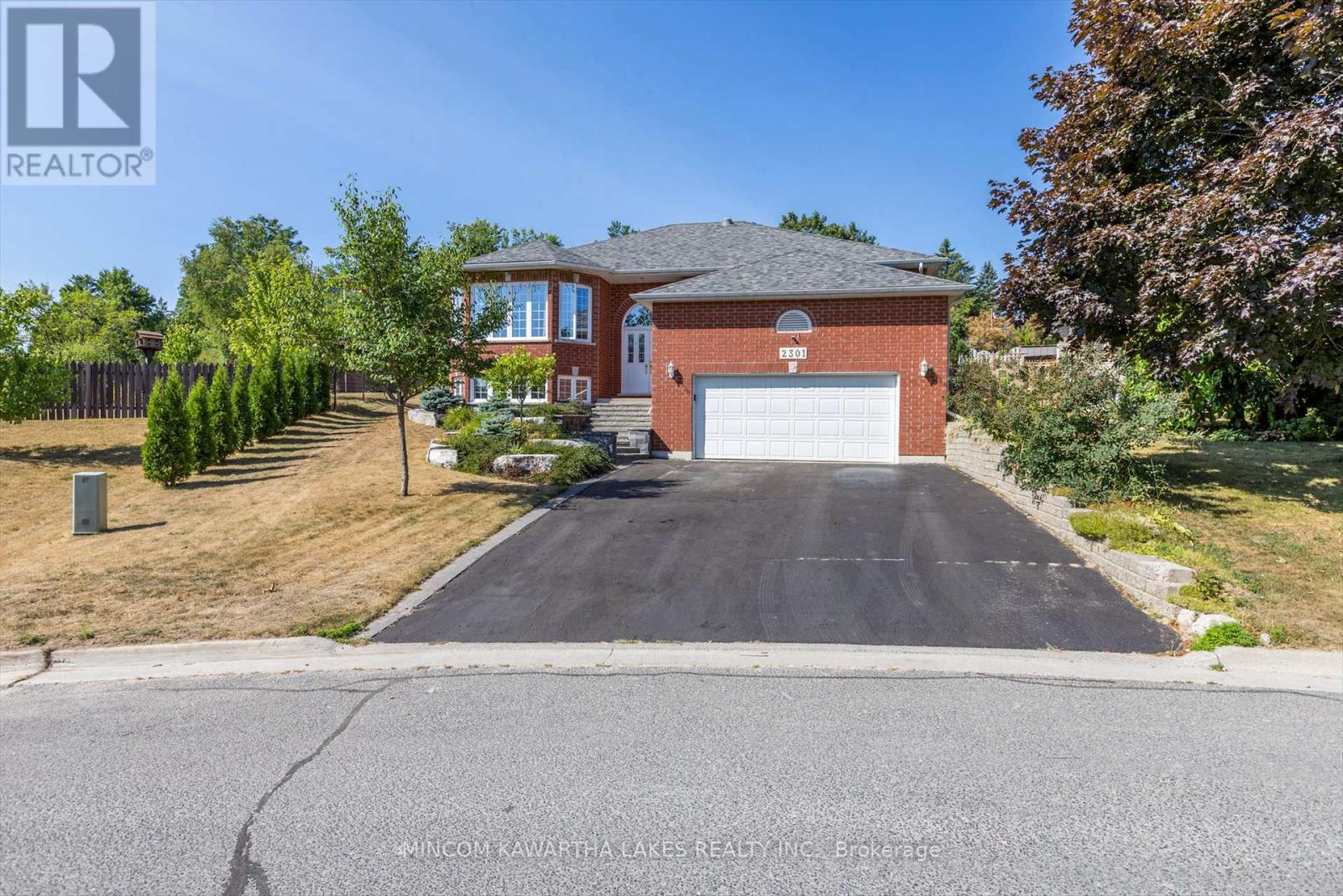 2301 Sumac Street, Peterborough West (Central), Ontario  K9K 2J9 - Photo 2 - X12324598