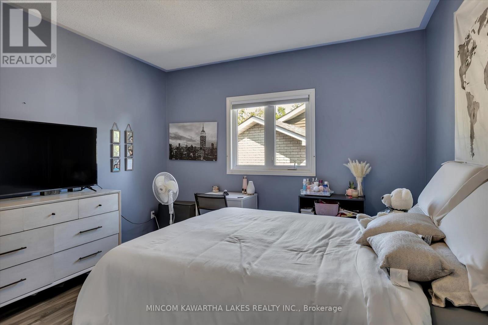 2301 Sumac Street, Peterborough West (Central), Ontario  K9K 2J9 - Photo 25 - X12324598