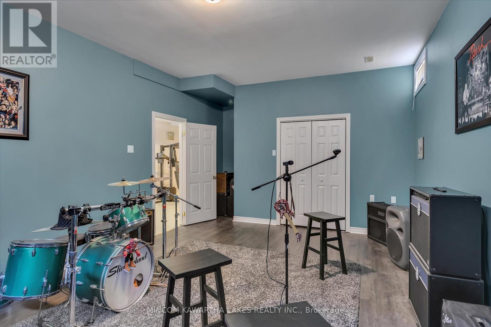 2301 Sumac Street, Peterborough West (Central), Ontario  K9K 2J9 - Photo 37 - X12324598