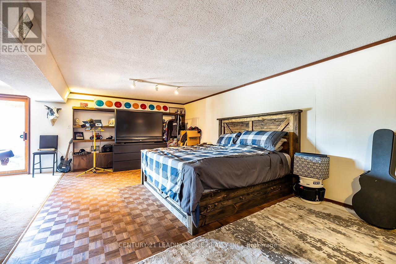 529 Sawmill Road, Douro-Dummer, Ontario  K0L 2H0 - Photo 30 - X12324289