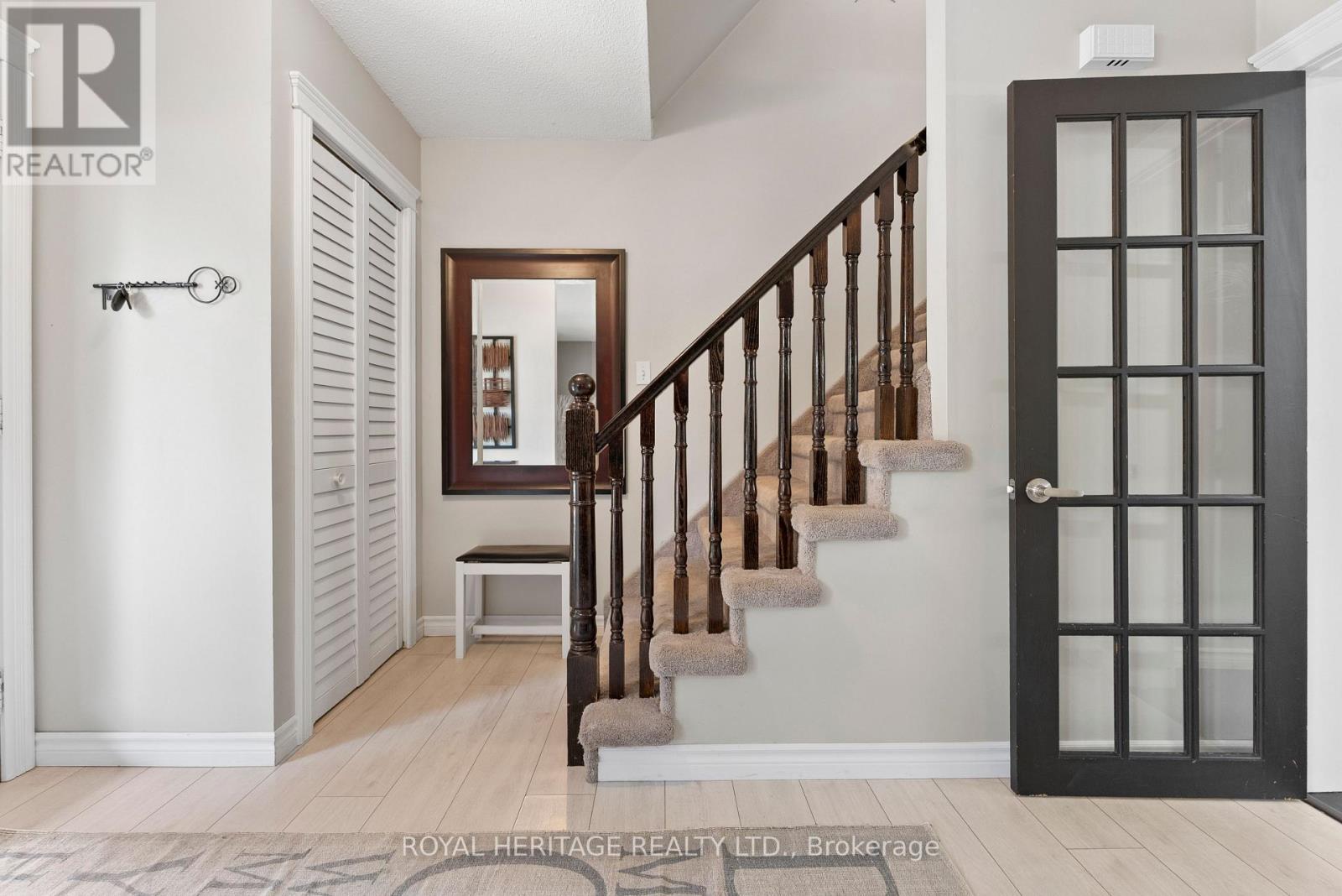 44 Regent Street, Kawartha Lakes (Lindsay), Ontario  K9V 3V2 - Photo 14 - X12324609