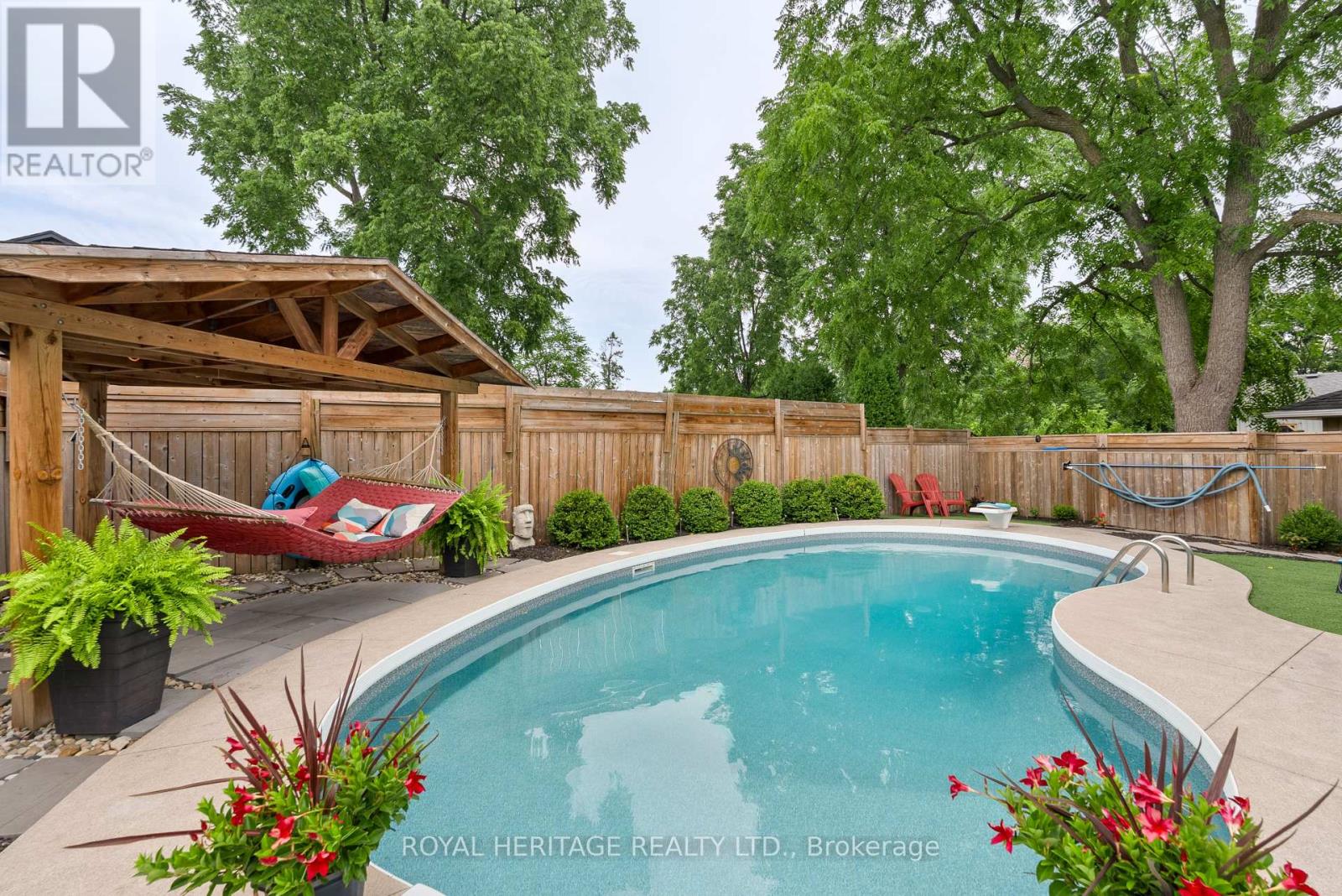 44 Regent Street, Kawartha Lakes (Lindsay), Ontario  K9V 3V2 - Photo 37 - X12324609