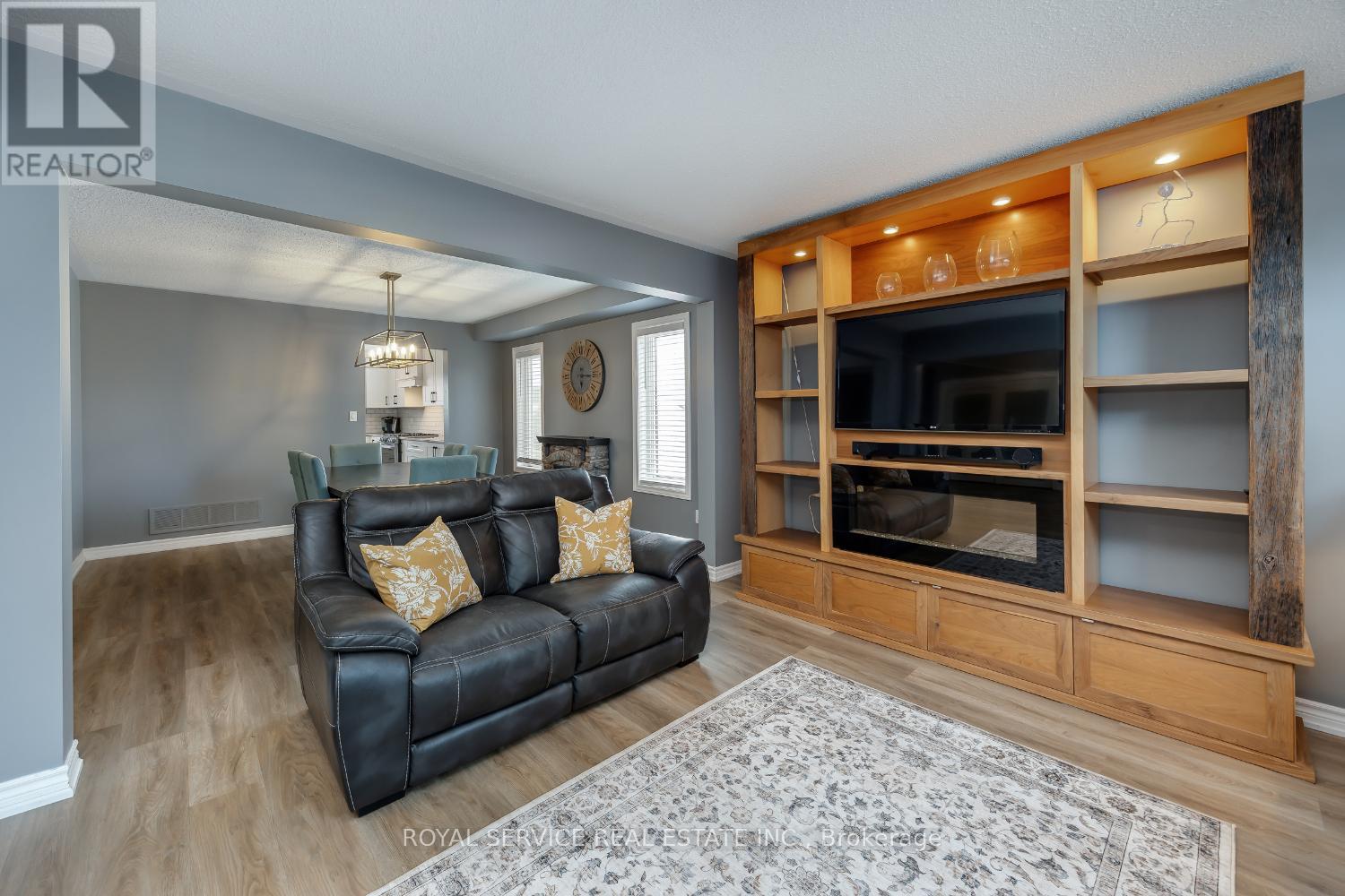 1723 Ravenwood Drive, Peterborough West (North), Ontario  K9K 2P6 - Photo 7 - X12325078