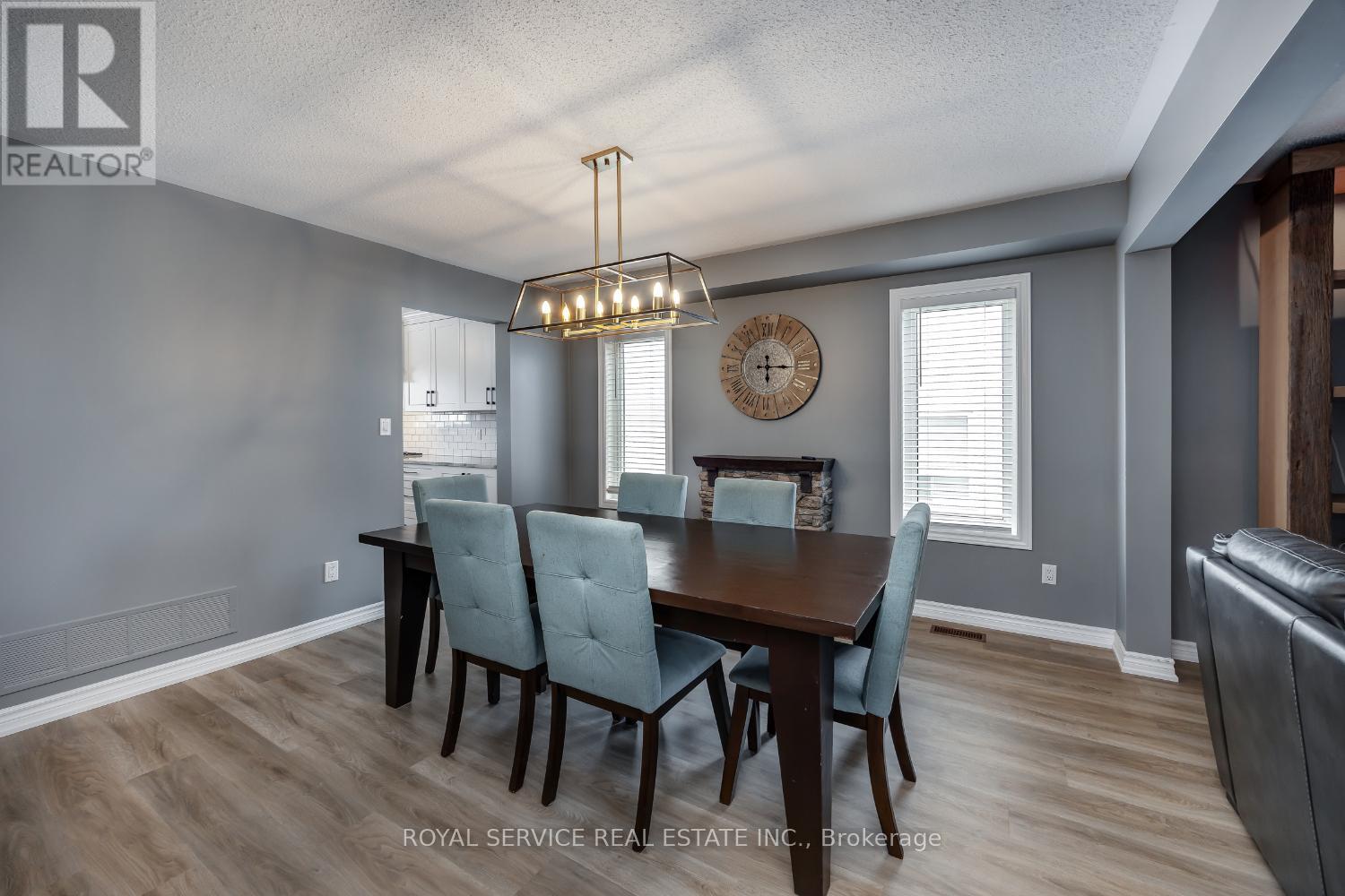 1723 Ravenwood Drive, Peterborough West (North), Ontario  K9K 2P6 - Photo 9 - X12325078
