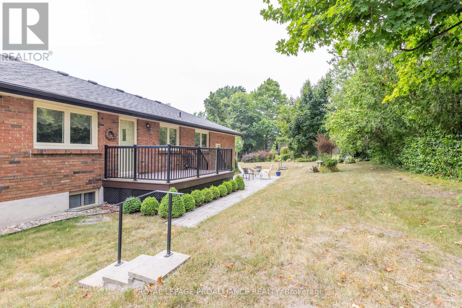 114 O'carroll Avenue, Peterborough North (South), Ontario  K9H 4V3 - Photo 40 - X12325451