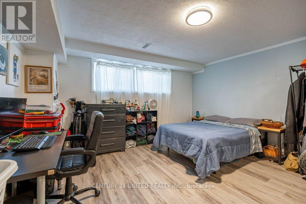 252 Queen Street, Selwyn, Ontario  K0L 2H0 - Photo 24 - X12325487