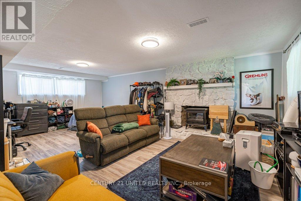 252 Queen Street, Selwyn, Ontario  K0L 2H0 - Photo 25 - X12325487