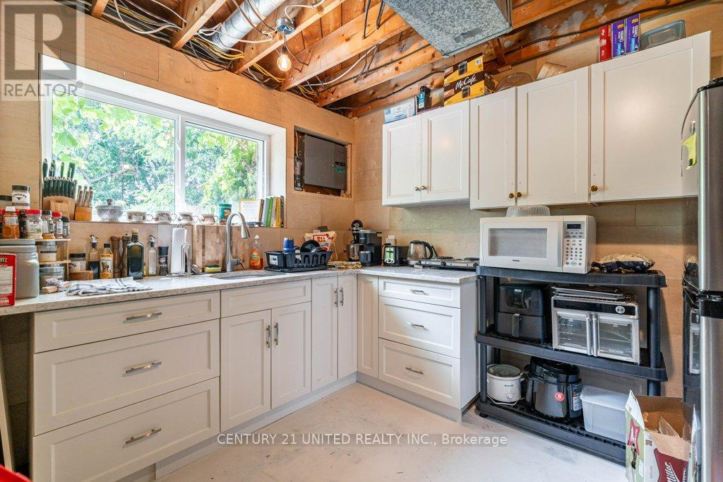 252 Queen Street, Selwyn, Ontario  K0L 2H0 - Photo 27 - X12325487