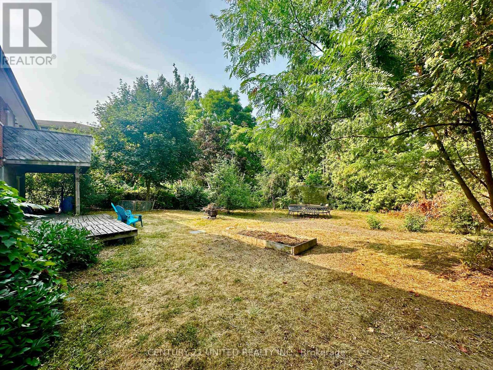 252 Queen Street, Selwyn, Ontario  K0L 2H0 - Photo 34 - X12325487