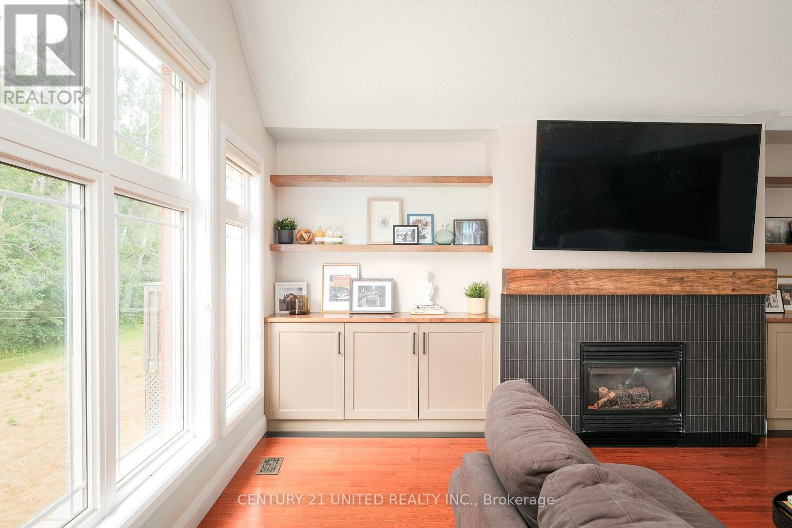 1855 Giles Avenue, Peterborough West (North), Ontario  K9K 2P4 - Photo 14 - X12325599
