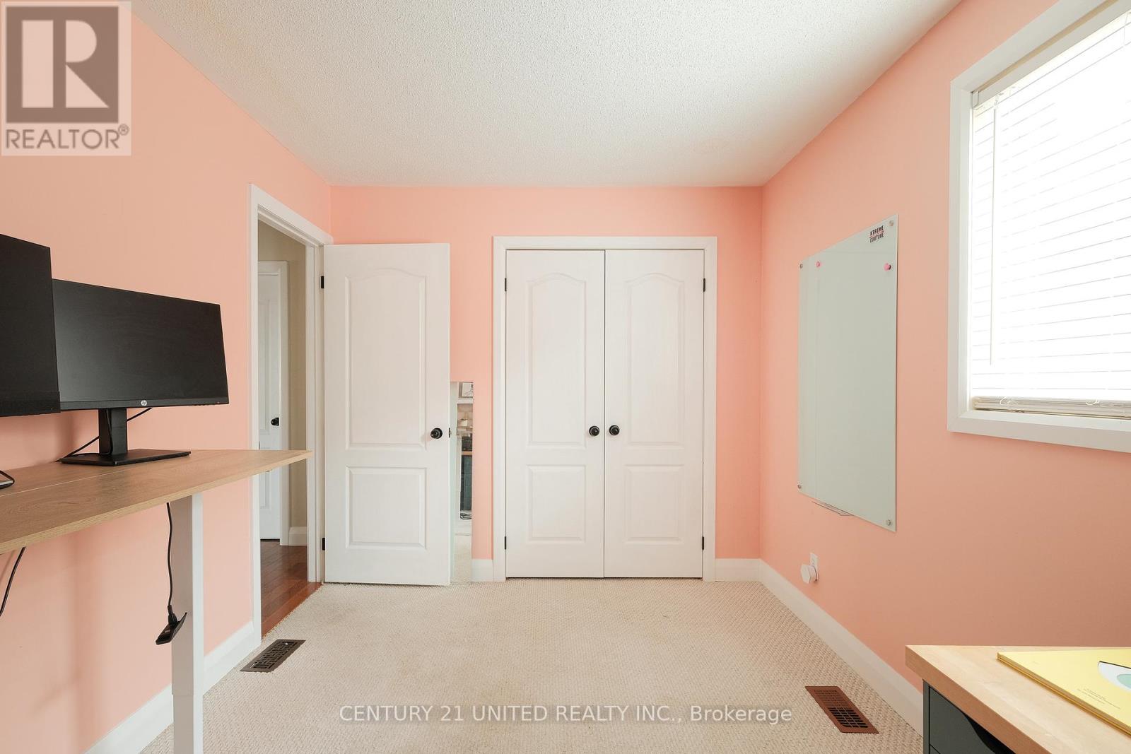 1855 Giles Avenue, Peterborough West (North), Ontario  K9K 2P4 - Photo 18 - X12325599