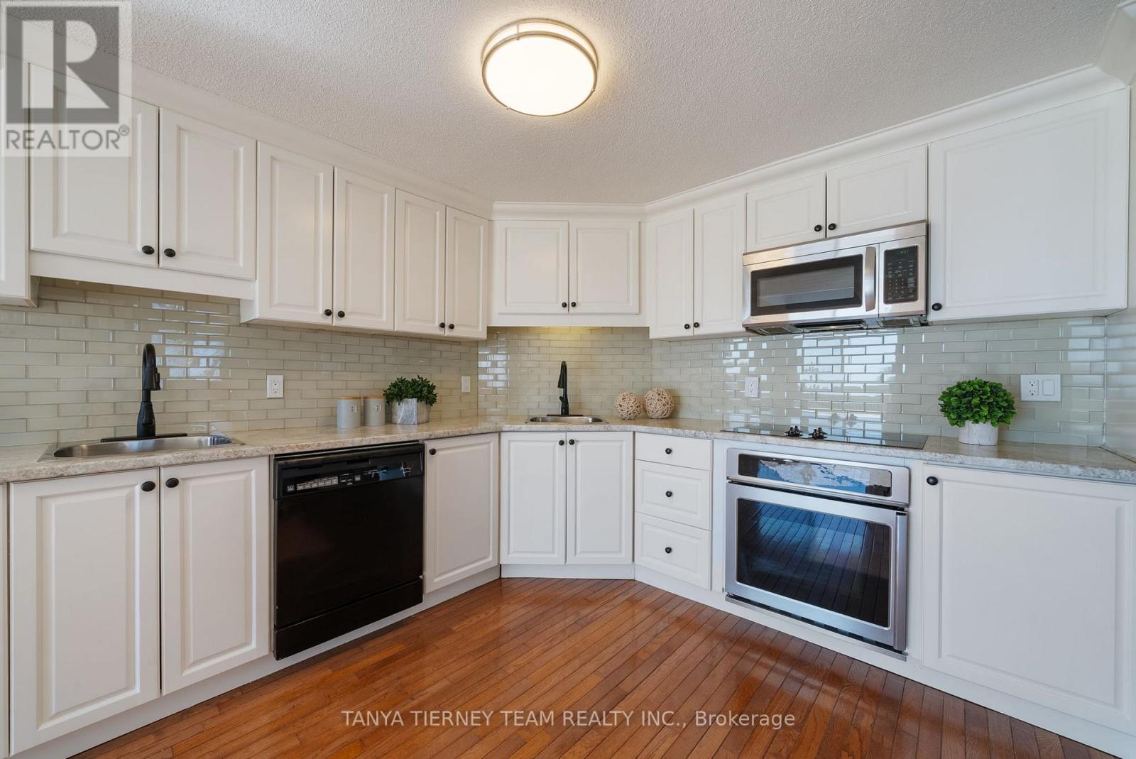 3 Bluffs Road, Clarington (Bowmanville), Ontario  L1B 1A3 - Photo 19 - E12325388