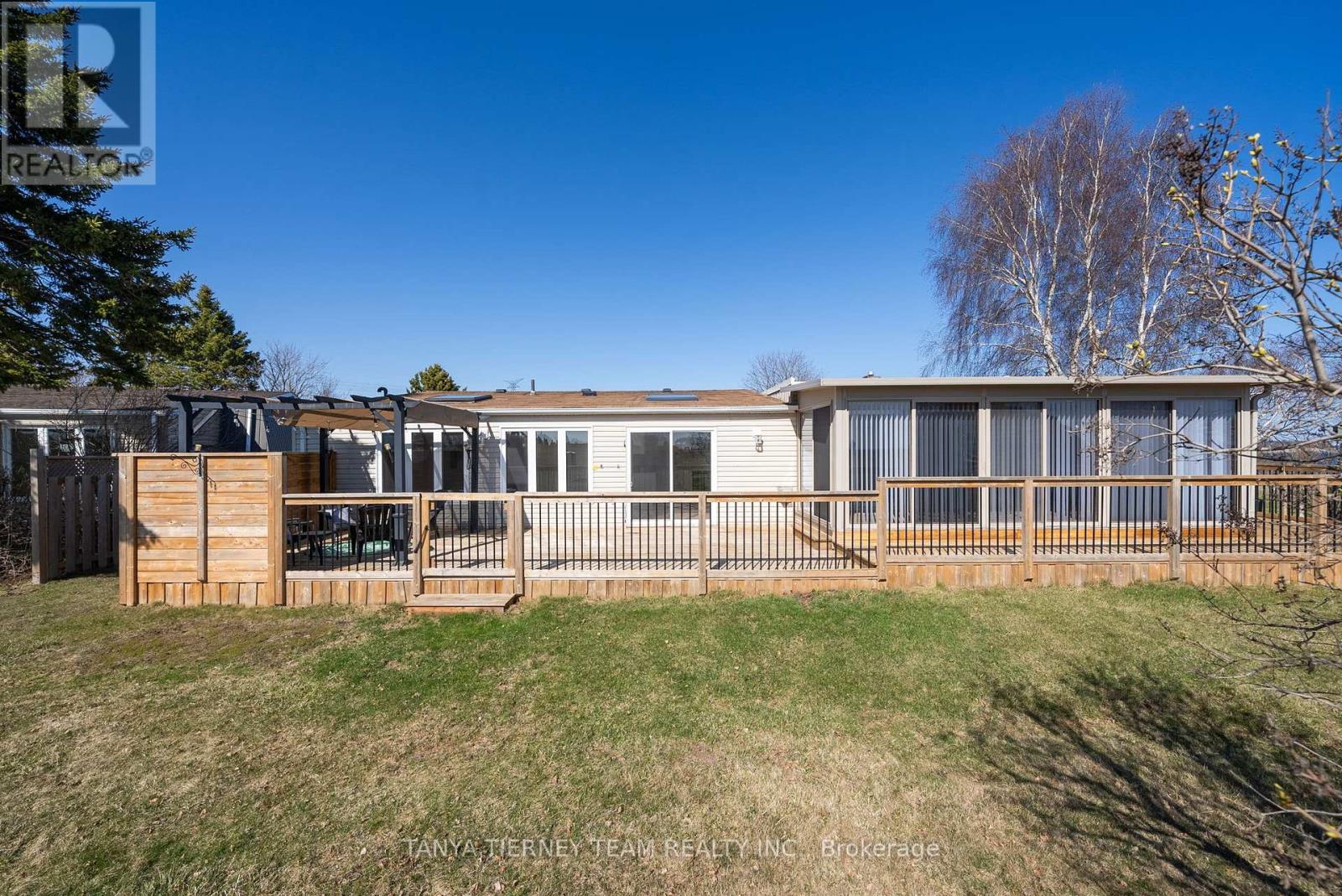 3 Bluffs Road, Clarington (Bowmanville), Ontario  L1B 1A3 - Photo 38 - E12325388