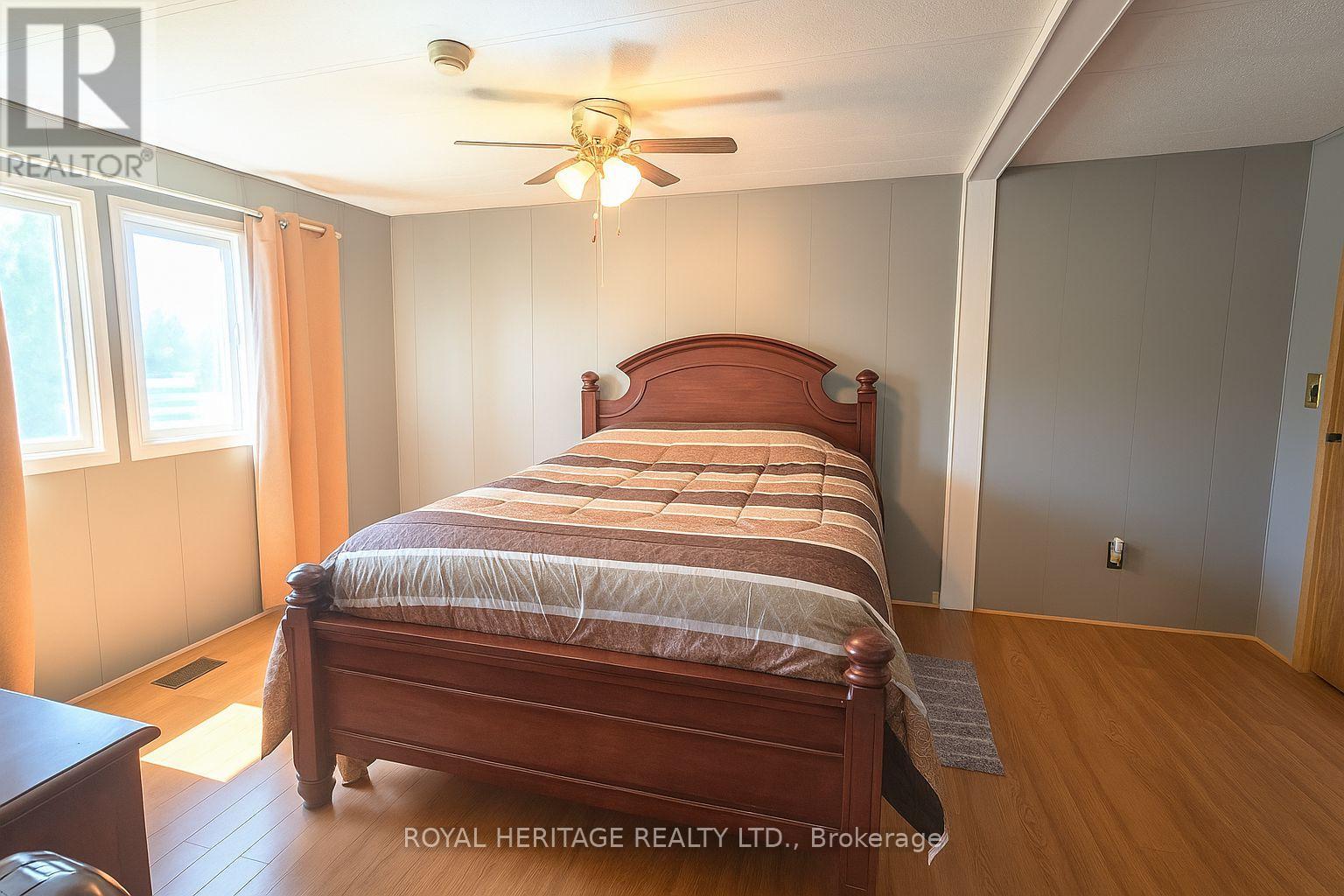 19 Park Street, Kawartha Lakes (Fenelon), Ontario  K9V 4R1 - Photo 15 - X12326165