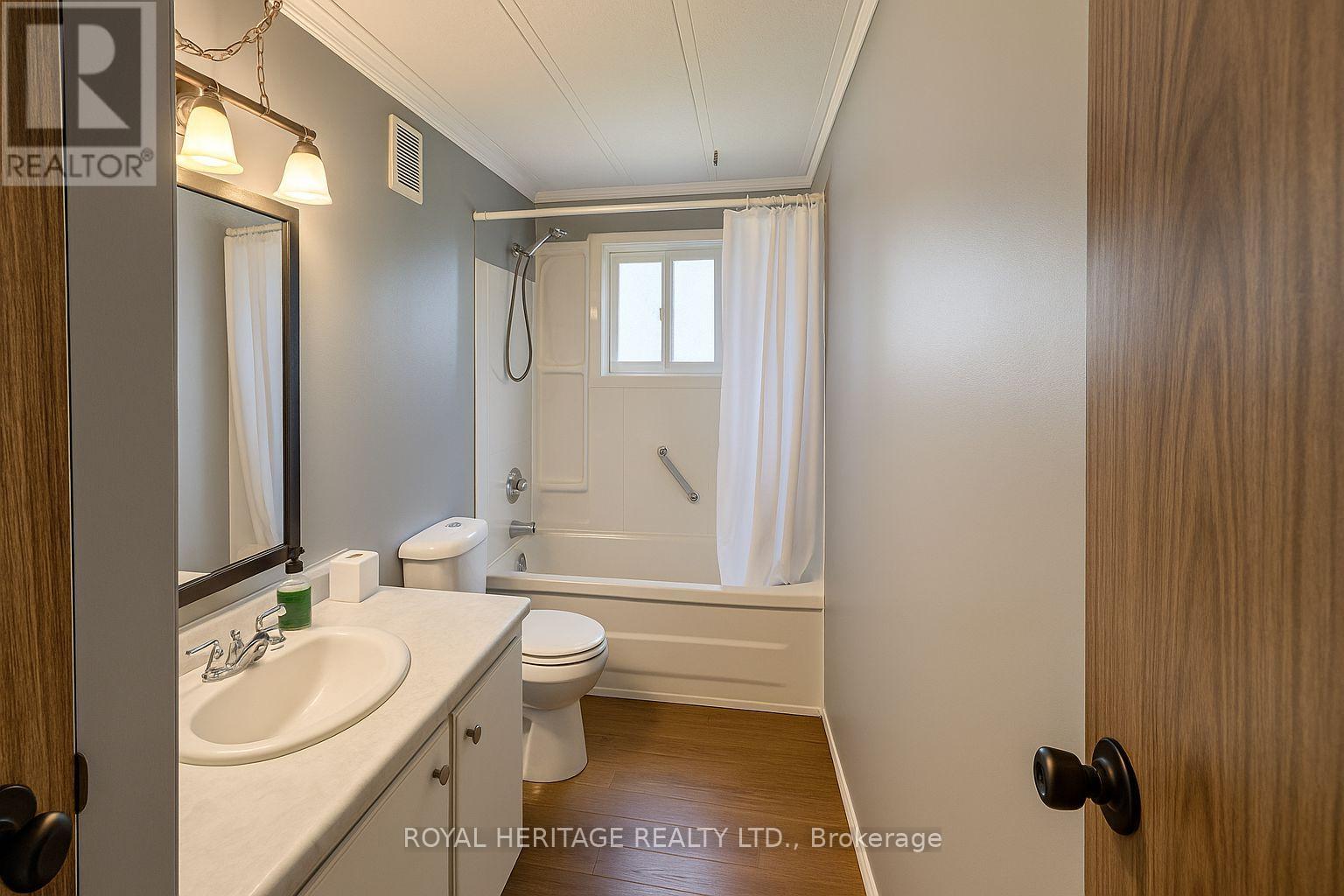 19 Park Street, Kawartha Lakes (Fenelon), Ontario  K9V 4R1 - Photo 23 - X12326165