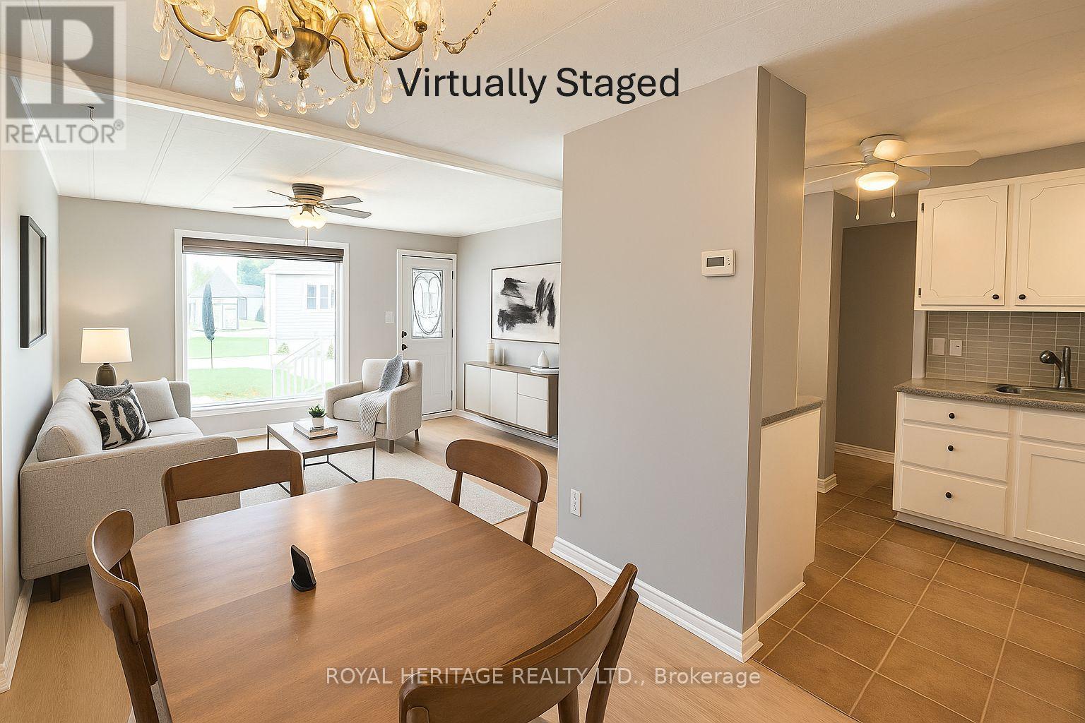 19 Park Street, Kawartha Lakes (Fenelon), Ontario  K9V 4R1 - Photo 6 - X12326165