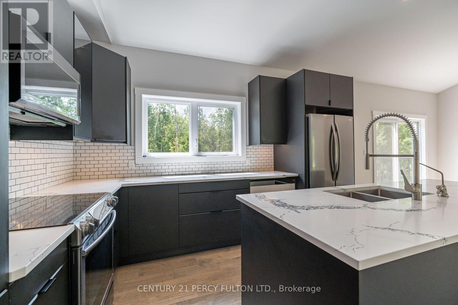 2196 Mccrackens Ldg Road, Douro-Dummer, Ontario  K0L 2H0 - Photo 13 - X12326163
