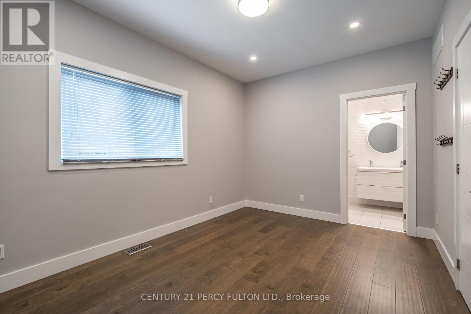 2196 Mccrackens Ldg Road, Douro-Dummer, Ontario  K0L 2H0 - Photo 20 - X12326163