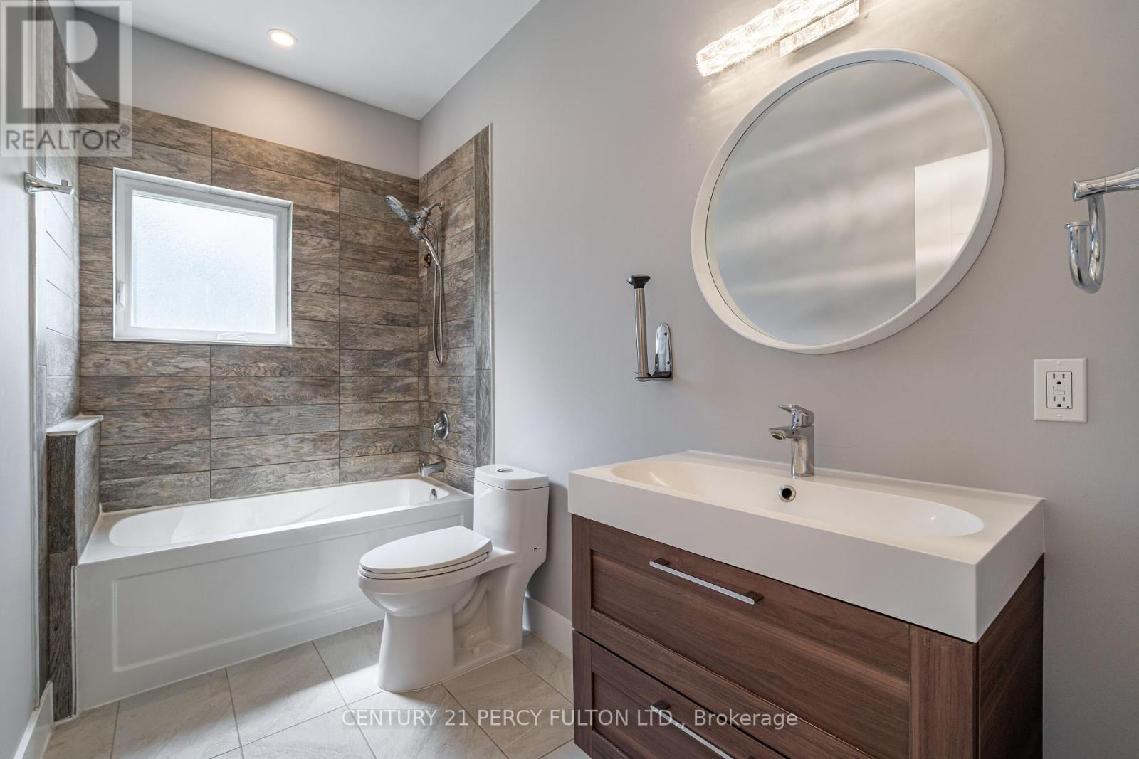 2196 Mccrackens Ldg Road, Douro-Dummer, Ontario  K0L 2H0 - Photo 24 - X12326163