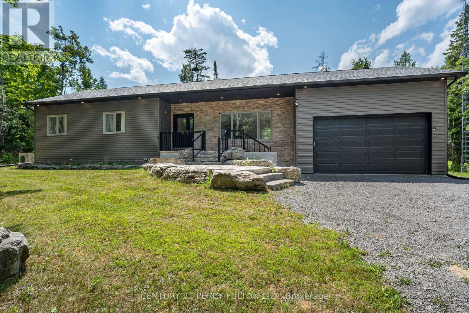 2196 Mccrackens Ldg Road, Douro-Dummer, Ontario  K0L 2H0 - Photo 4 - X12326163