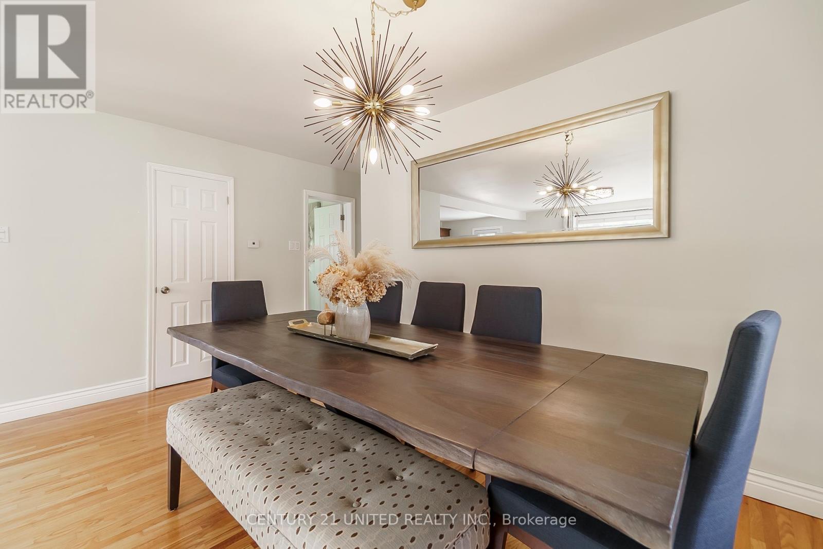 647 Montrose Street, Peterborough South (West), Ontario  K9J 3C3 - Photo 17 - X12327193