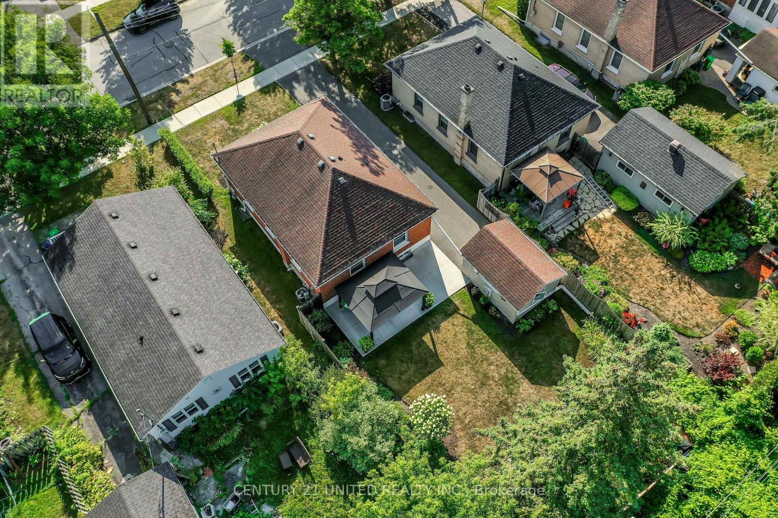 647 Montrose Street, Peterborough South (West), Ontario  K9J 3C3 - Photo 44 - X12327193