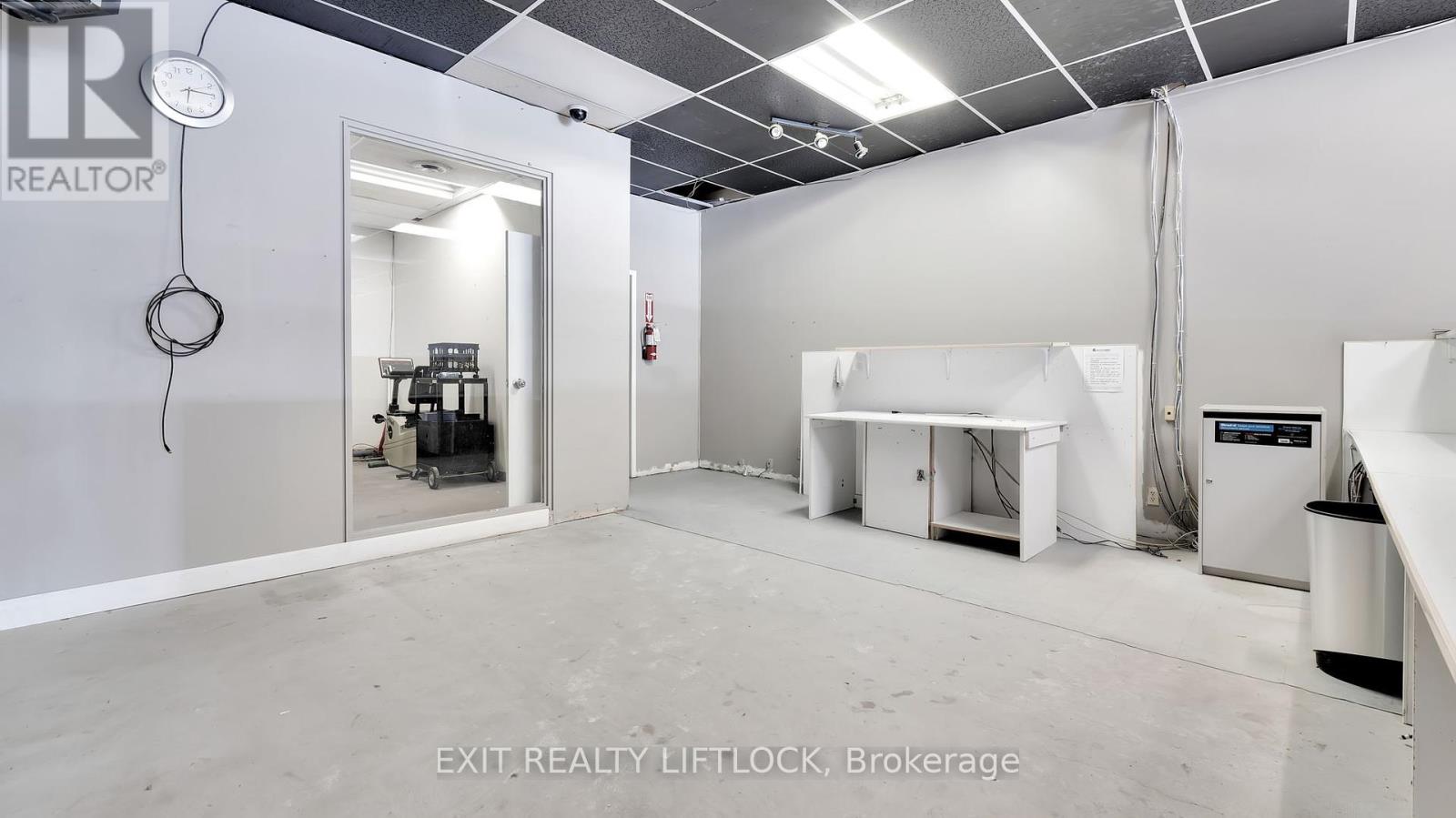 106 - 304-306 George Street N, Peterborough (Town Ward 3), Ontario  K9J 3H2 - Photo 12 - X12327283