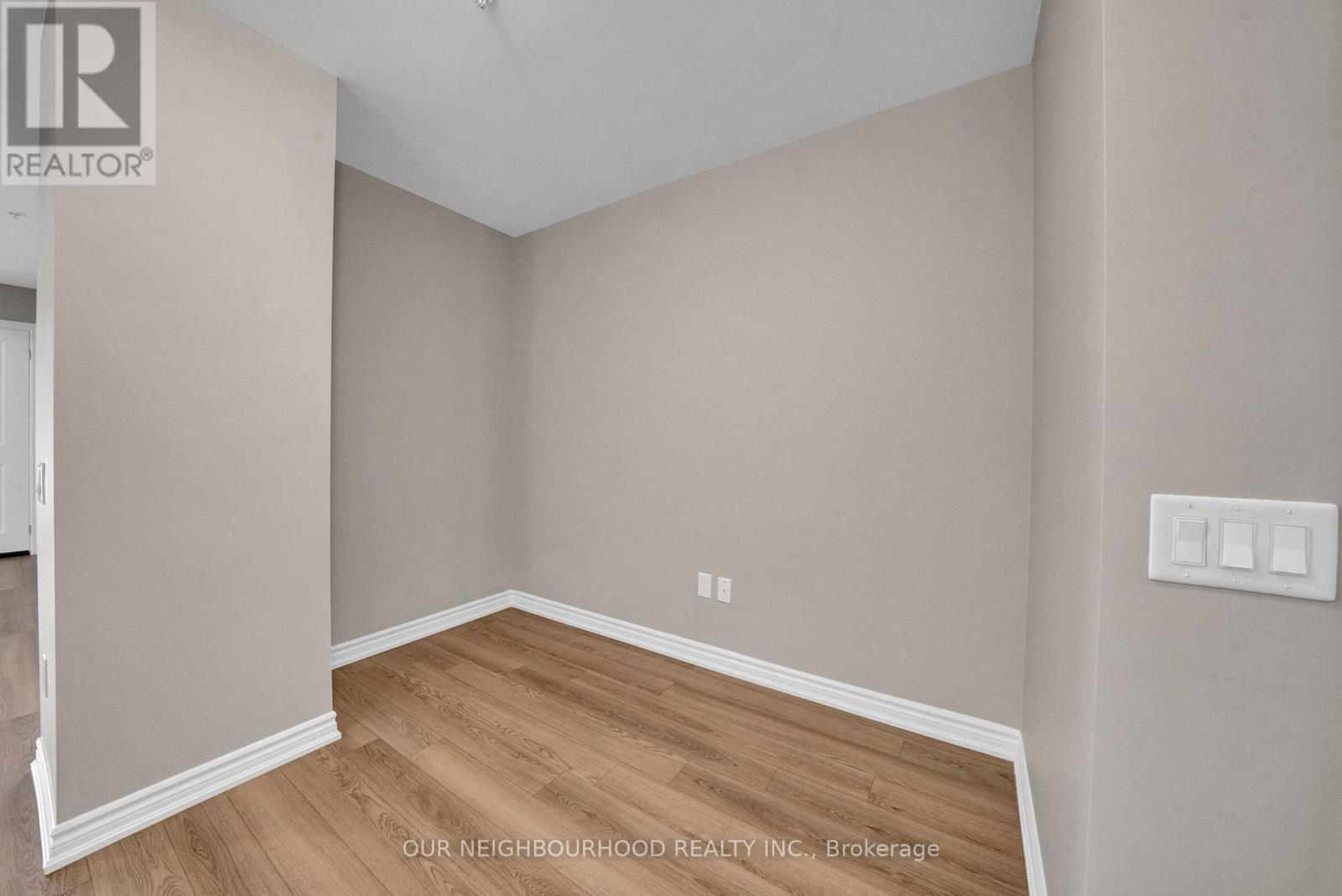 402 - 109 King Avenue E, Clarington (Newcastle), Ontario  L1B 1H3 - Photo 17 - E12327385