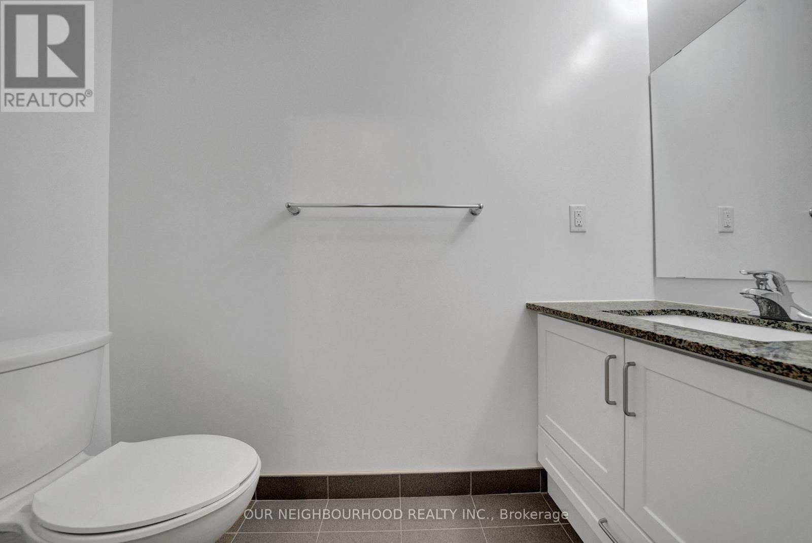 402 - 109 King Avenue E, Clarington (Newcastle), Ontario  L1B 1H3 - Photo 30 - E12327385