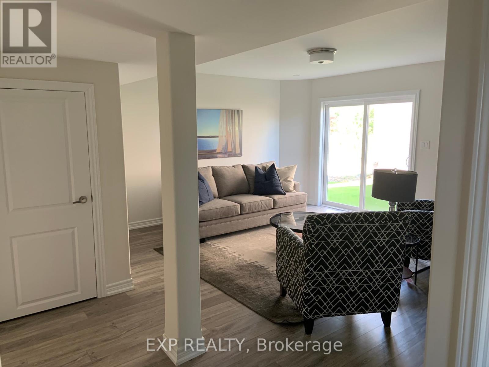 1056 Rippingale Trail, Peterborough North (North), Ontario  K9H 0J8 - Photo 16 - X12327218