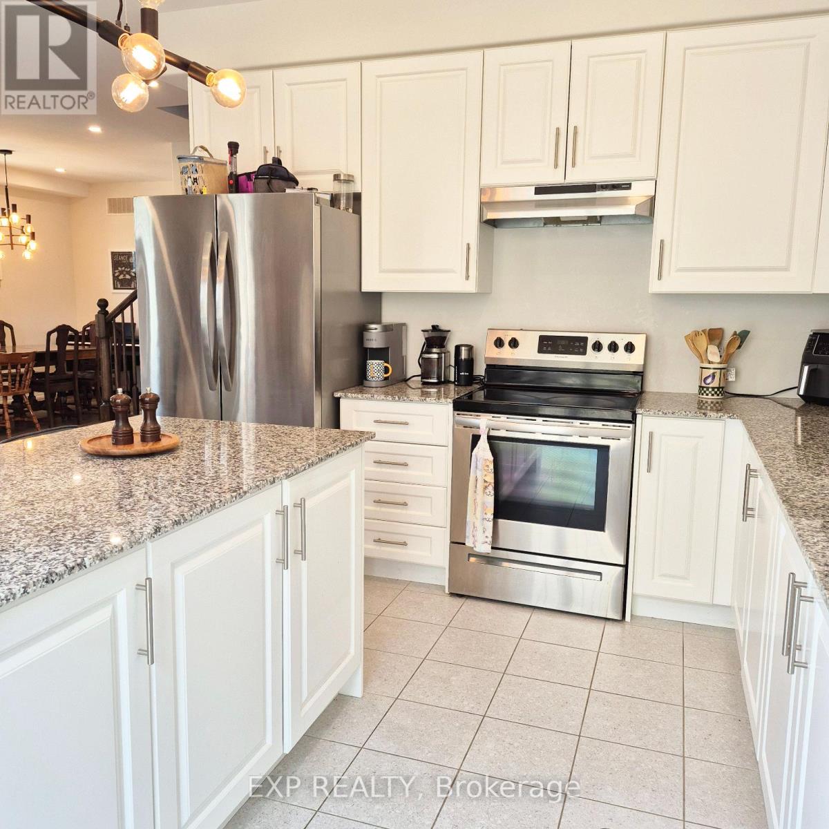 1056 Rippingale Trail, Peterborough North (North), Ontario  K9H 0J8 - Photo 8 - X12327218