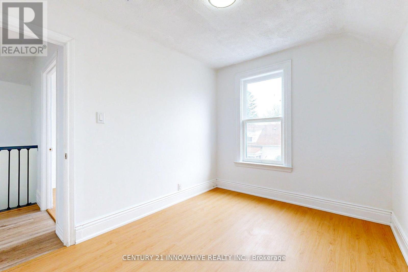 57 Olive Avenue, Peterborough Central (South), Ontario  K9J 3K0 - Photo 25 - X12327251