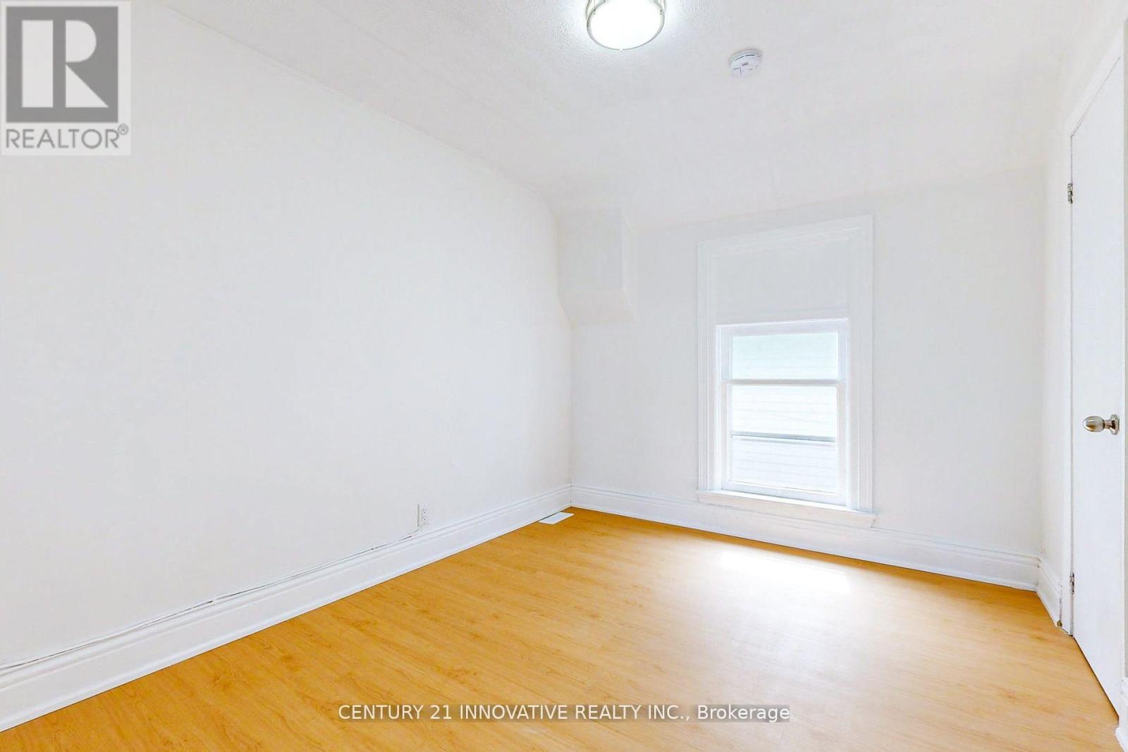 57 Olive Avenue, Peterborough Central (South), Ontario  K9J 3K0 - Photo 28 - X12327251