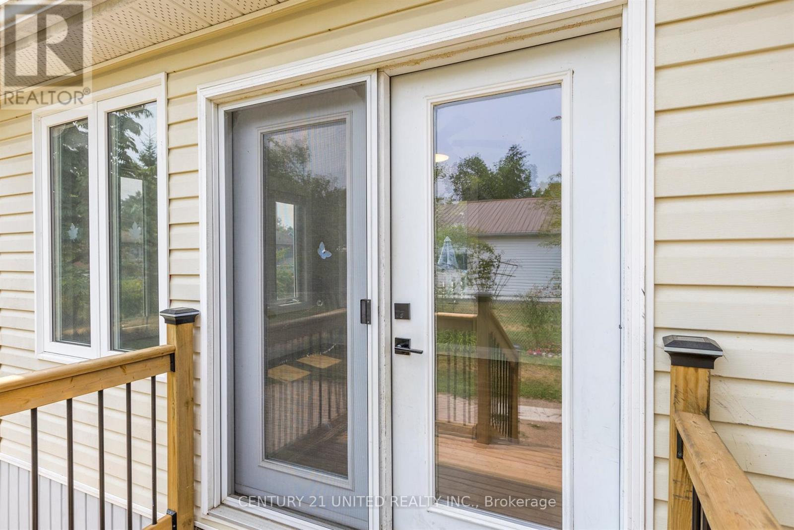 265 Swanston Avenue, Peterborough East (Central), Ontario  K9H 1P6 - Photo 38 - X12327546