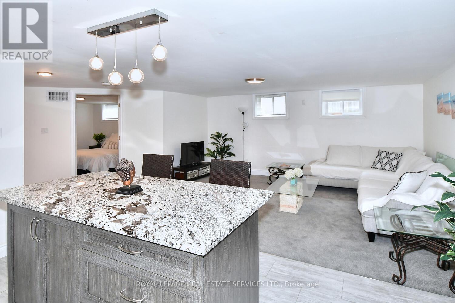 636 Frank Street, Peterborough Central (South), Ontario  K9J 4M9 - Photo 28 - X12327384