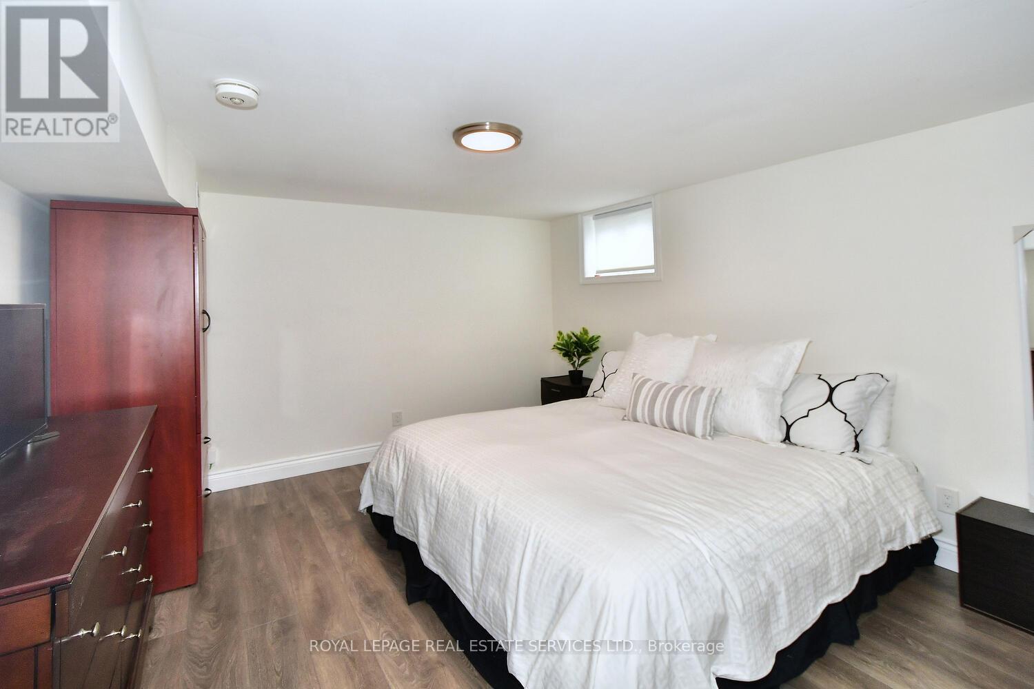636 Frank Street, Peterborough Central (South), Ontario  K9J 4M9 - Photo 32 - X12327384